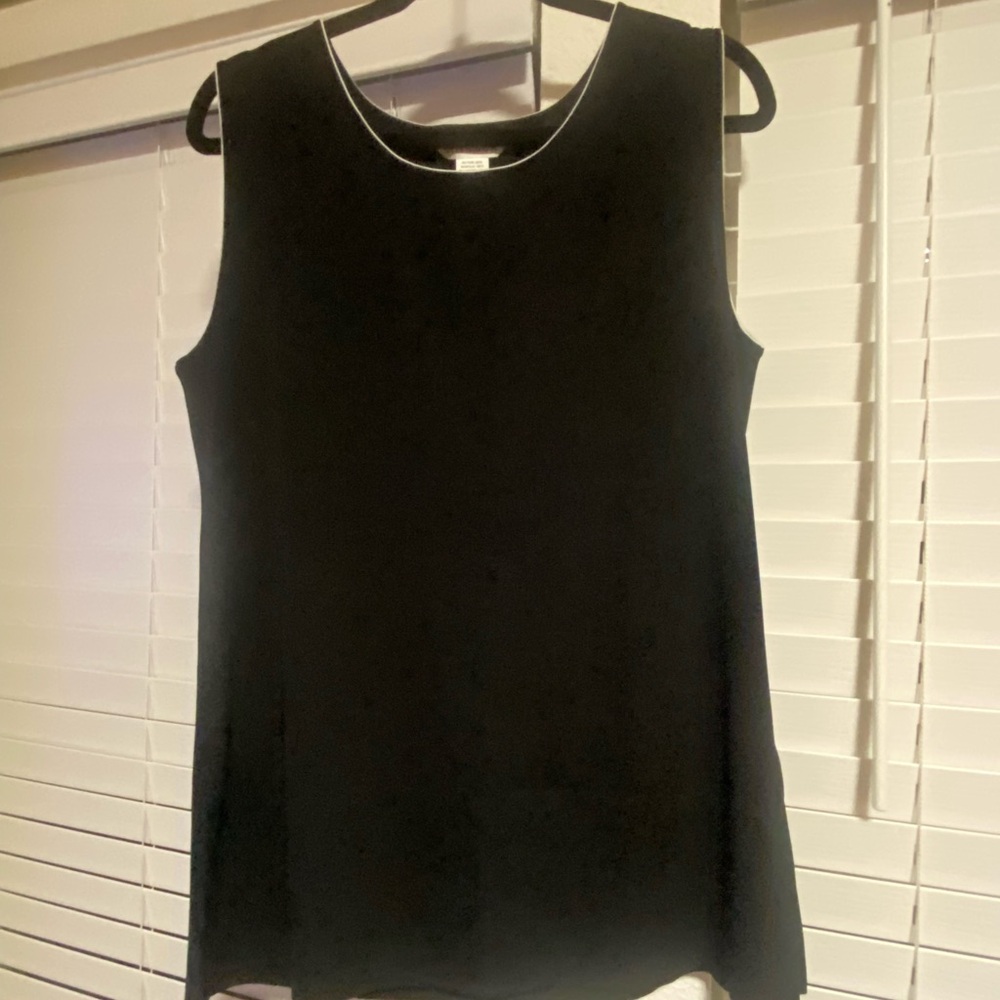 Misook Elegant Black Tank Top